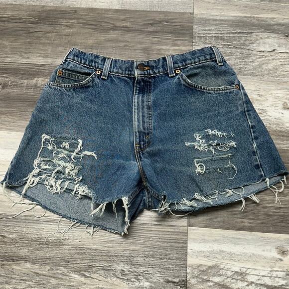 Vintage 90s Levis 560 Women 30 Distressed Cutoff Jean Shorts Jort Orange Tab USA - Picture 1 of 10